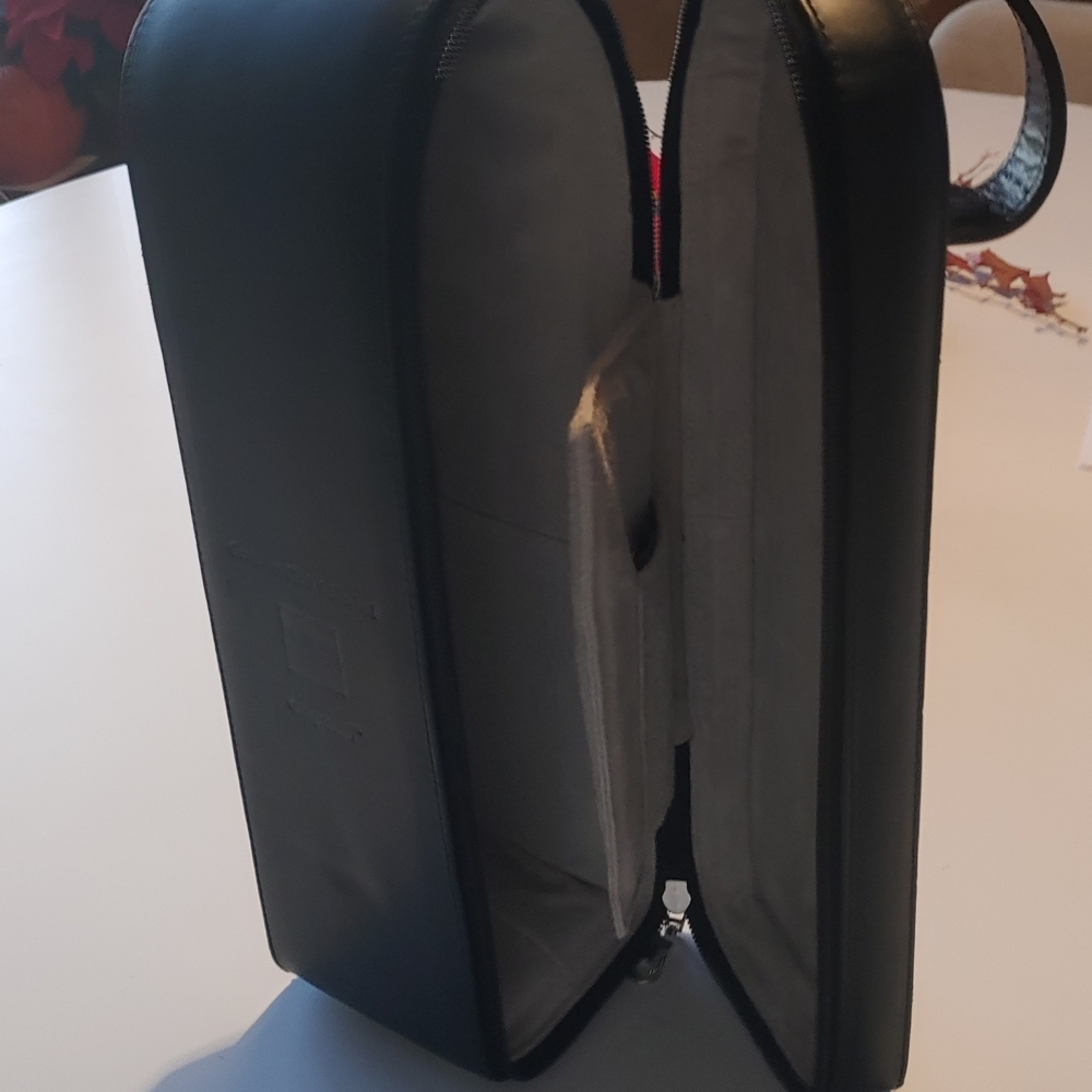 Elegant Black Wine Travel Case With Corkscrew